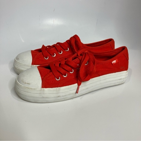 Rocketdog bright red platform Sneakers retro style size 8 - Picture 1 of 7